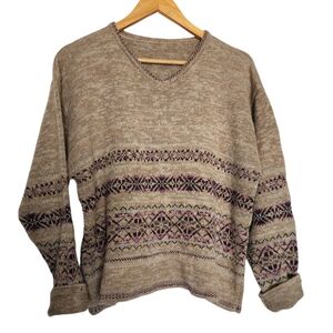 Vintage pullover knit sweater